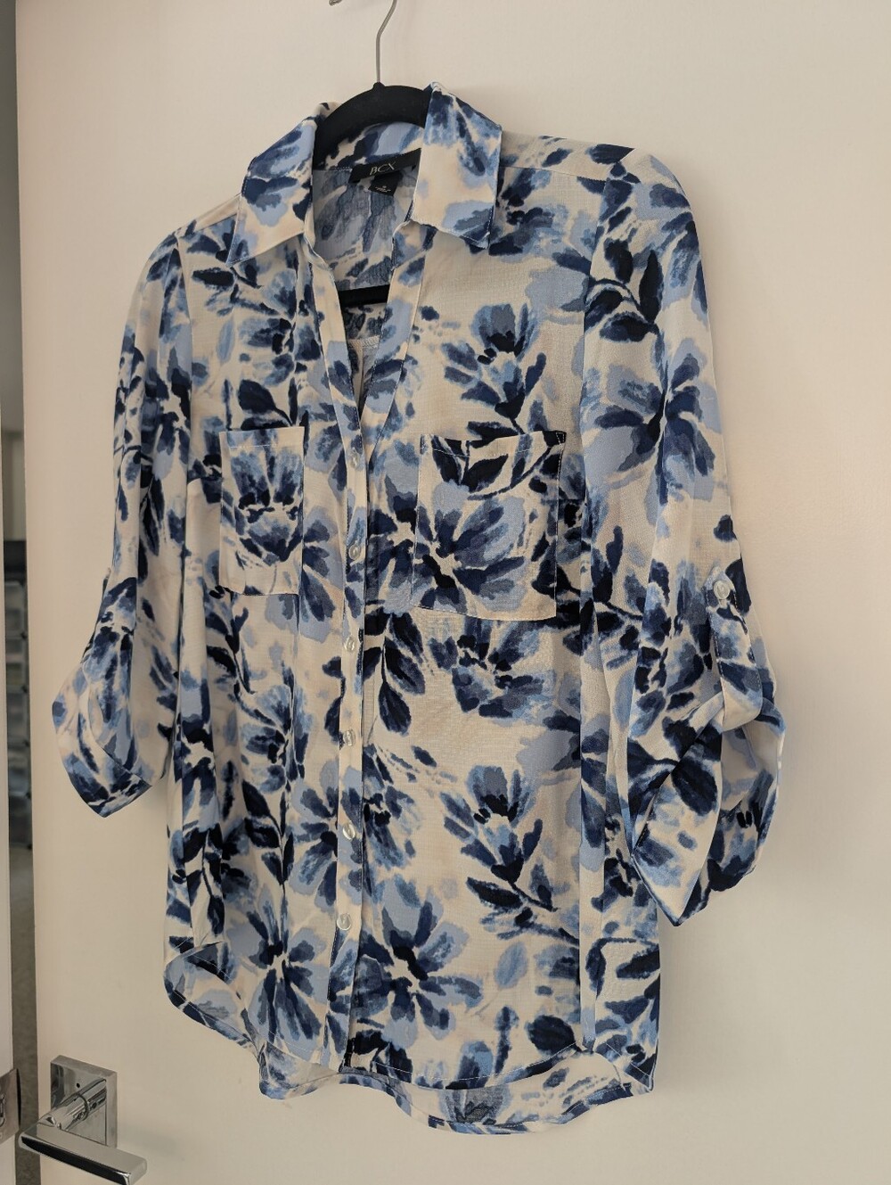 BCX Blue and White Floral Print Top